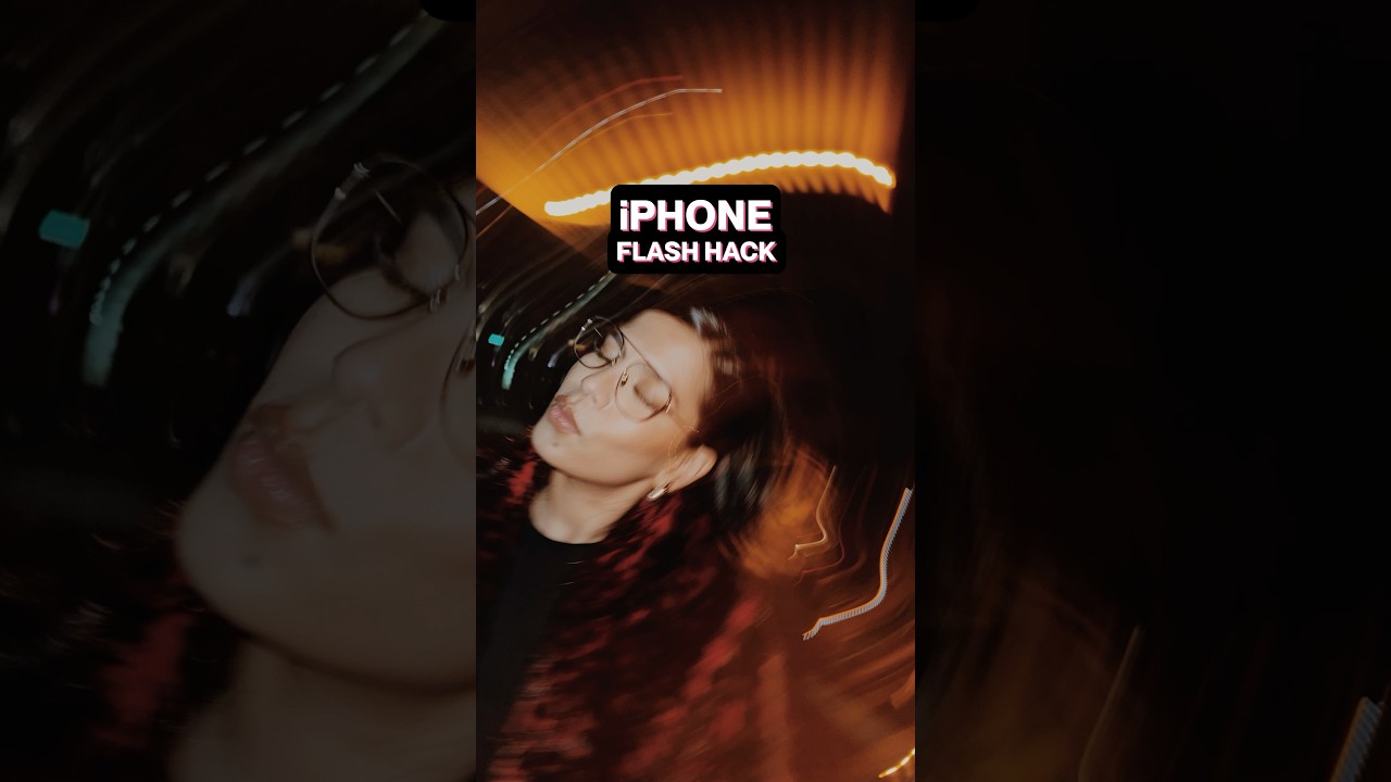 iPhone flash hack 📱📸 #shotoniphone #photography