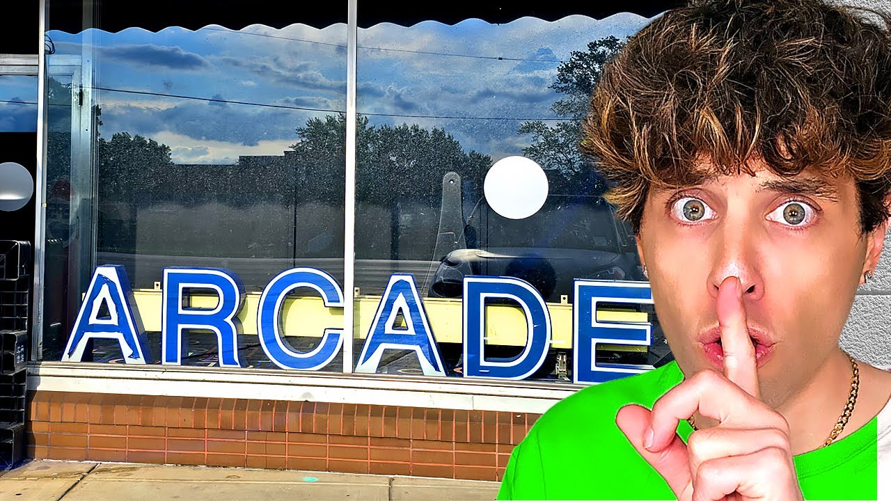 You Won't Believe What's Behind This Innocent Storefront! | Arcade Matt