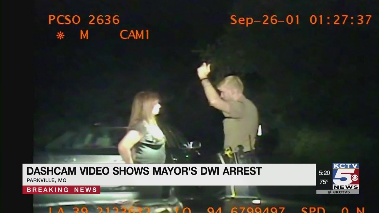 Dashcam video shows Parkville Mayor's DWI arrest