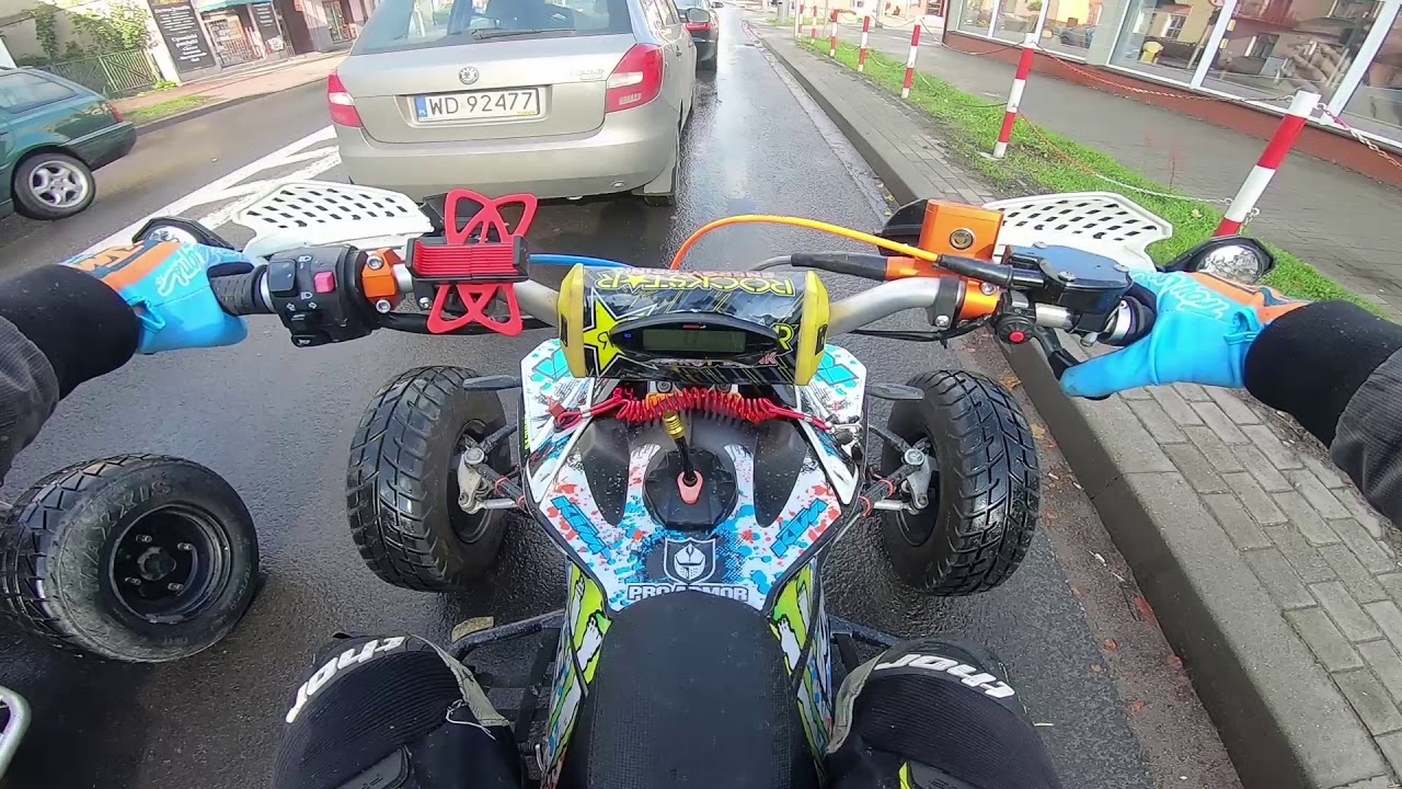 Rainy Day City Ride on ATV | KTM-er6 / LuckyStar CB500