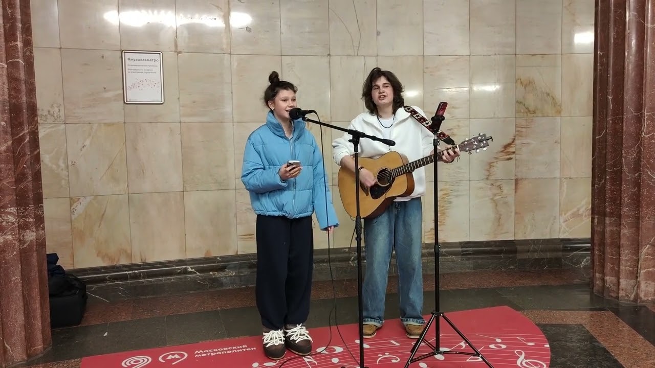 Соня Бредис спела любимую песню Владимира Жириновского - Браво - Любите девушки - Валерий Сюткин