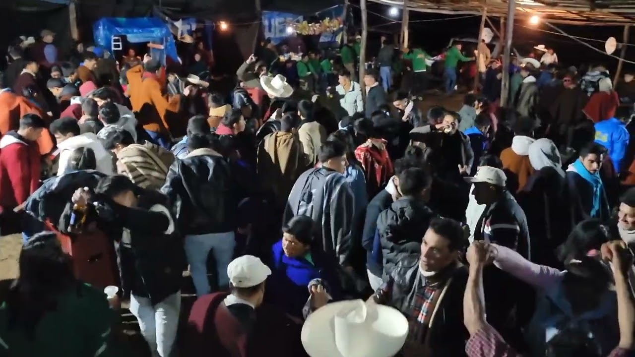 BANDA TÍPICA TRIUNFADORES DEL FOLKLORE DE BAMBAMARCA
