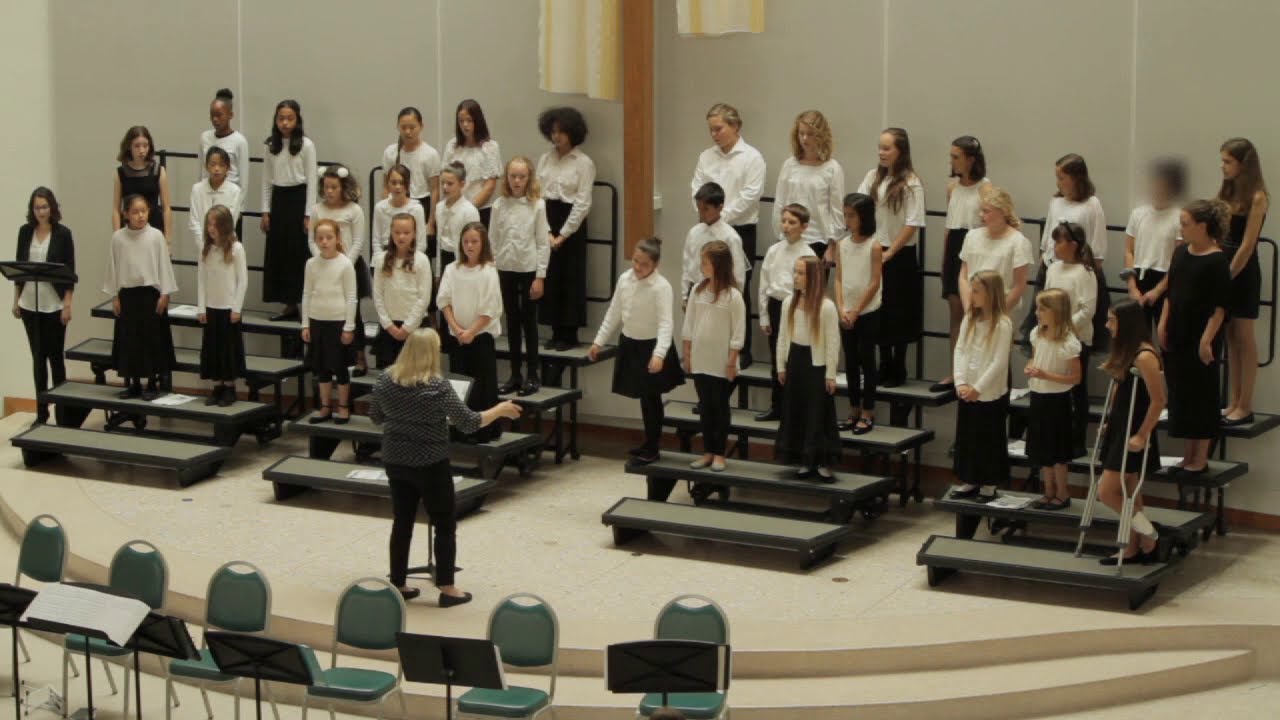 Elemental Choir performs Chim Chim Cher-ee