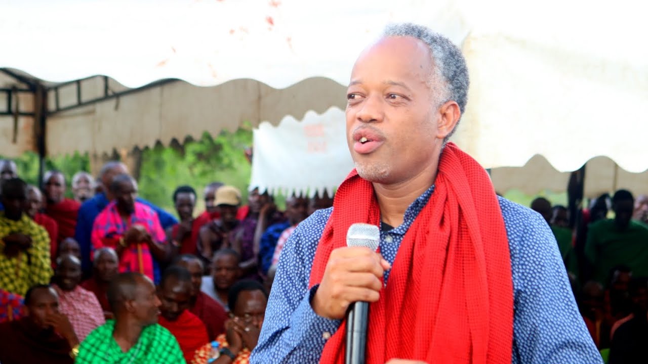 Mhe.Fred Lowassa ashiriki sherehe ya kumpongeza mwenyekiti wa Kijiji cha esilalei.