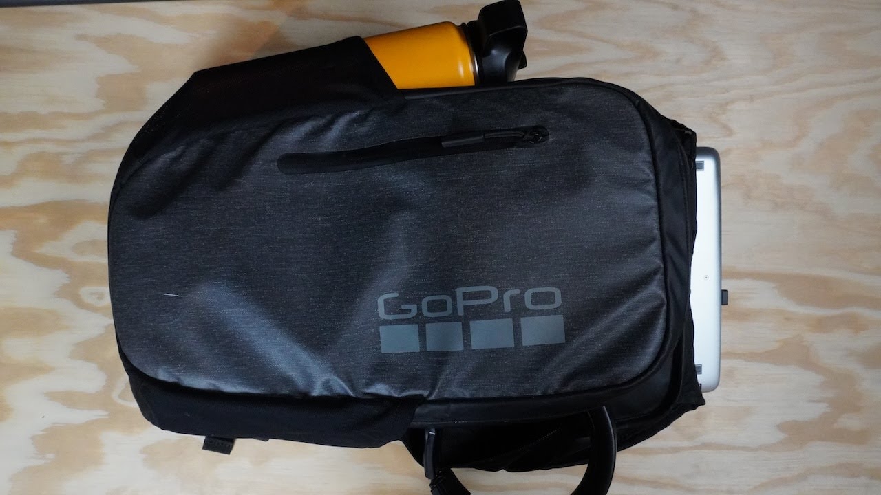 What's in my BACKPACK? | January Edition