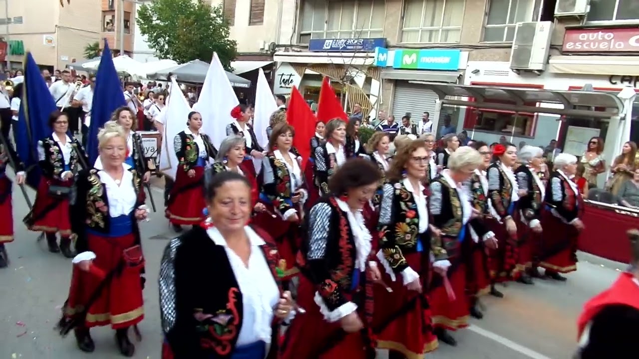 VILLENA TRADICIÓN CULTURA, SENTIMIENTO El sonido de la fiesta en directo The sound of the party live
