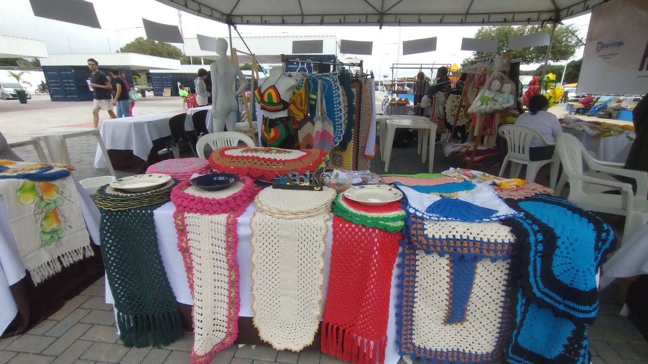 2DIA DE FEIRA DE ARTESANATO MOSTREI OS TRABALHOS DOS ARTES&Atilde;OS.SERA QUE TEVE O NOSSO SIM?