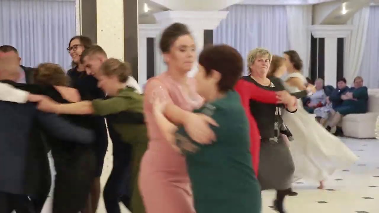 КОШЕЛЯ-VIDEO Міша+Машка веселі танці,рест Зустріч dj Вася Родинець суперстароста Віктор Ісак (МЫРИК)