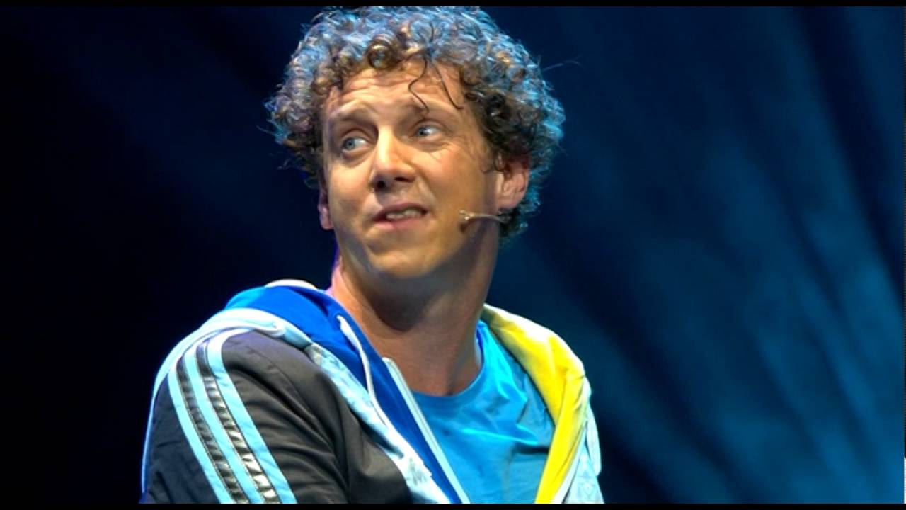 Jochem Myjer - Je mag nooit bij me weg (Even Geduld Aub!)
