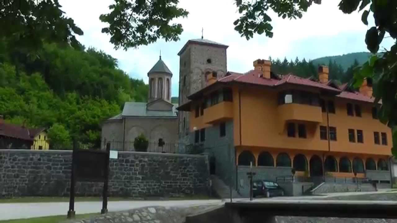 Манастир Рача