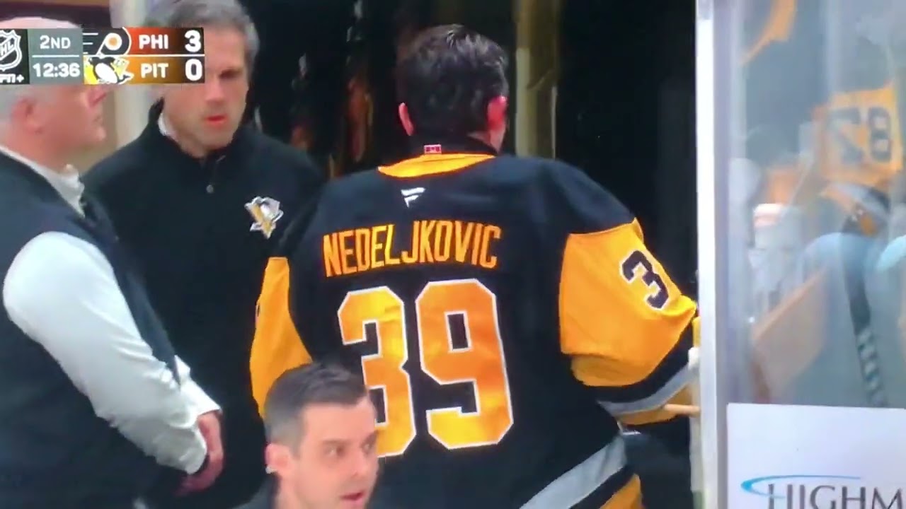 Penguins G #39 Alex Nedeljkovic seriously unhappy w/coach Sully after being pulled.