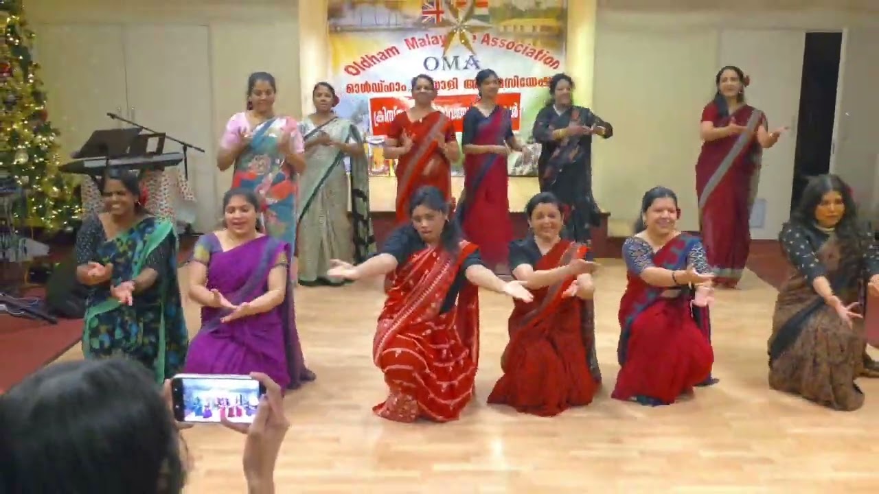Moms Dance