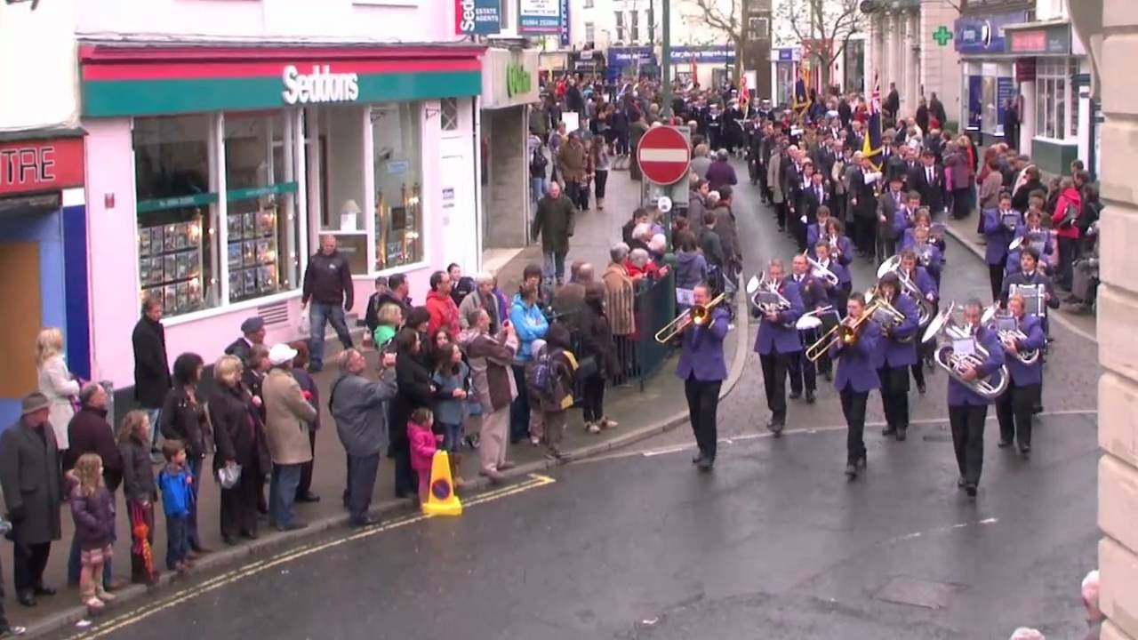 Tiverton Parade & Wreath Laying on Remembrance Sunday 2010