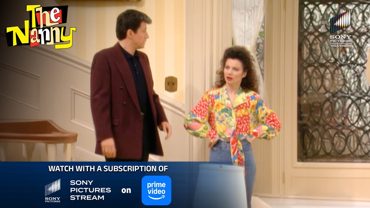 Fran is a Mama Bird & Max Gets a Free Entry at a Pub Unlike Fran | The Nanny