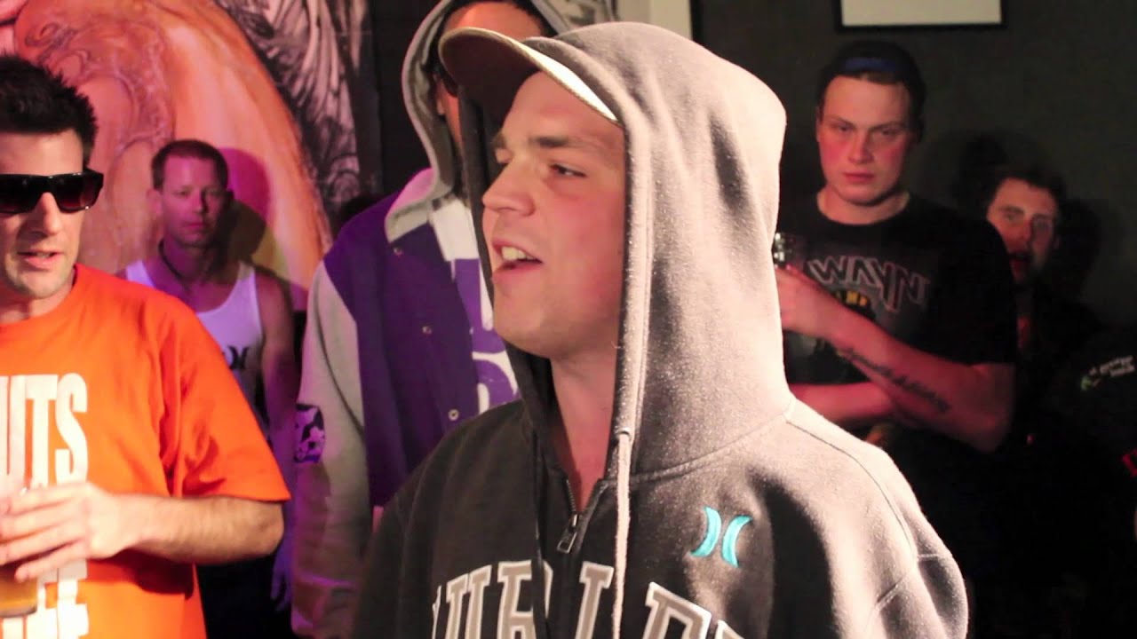 1OUTS - Rush Hour: MC LUVIN vs SUTTLE MC