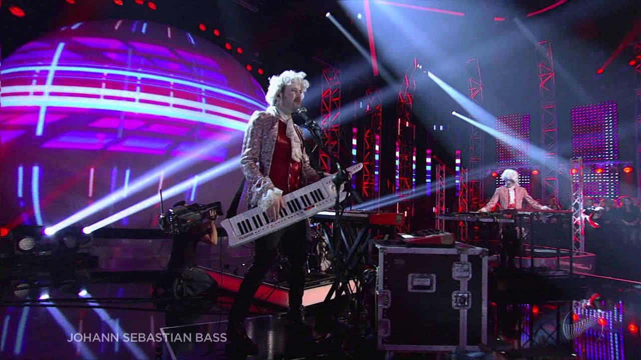 Johann Sebastian Bass - Stronger (Daft Punk / Kanye West Cover) Live @ ORF