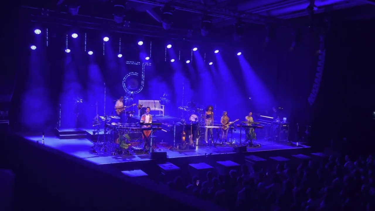 Jacob Collier, Sleeping on my Dreams live in Berlin