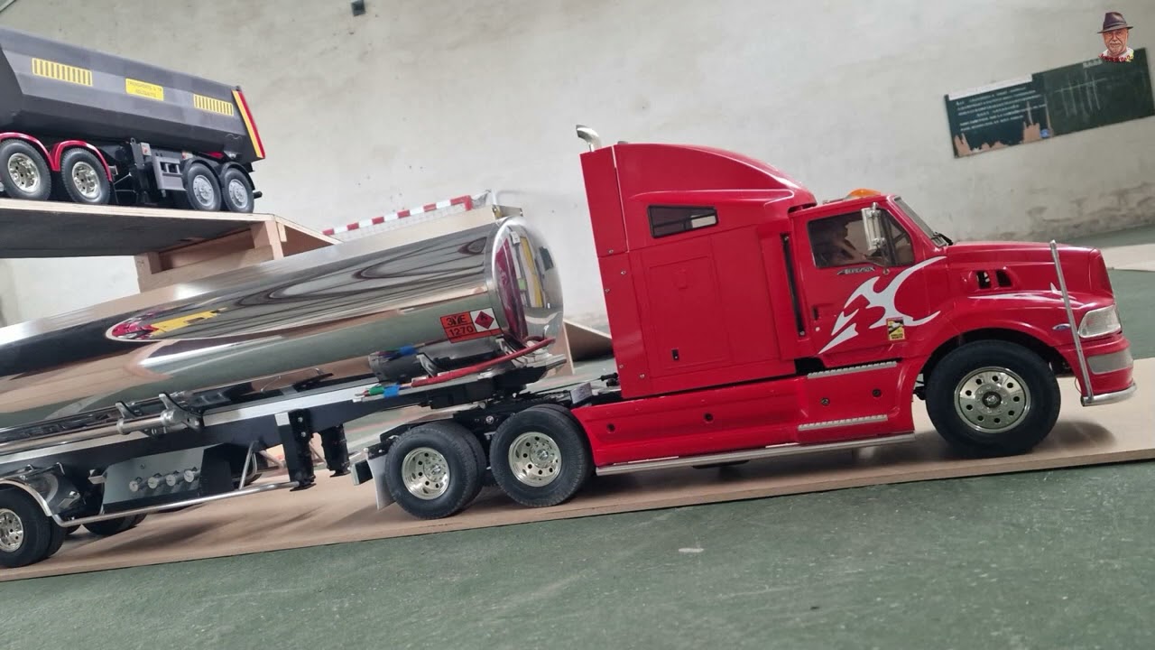 Modélisme Camions RC 1 /14 éme et travaux public 2026