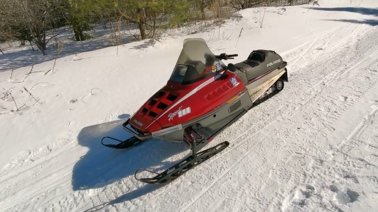 1991 Polaris Indy Sport 440 - (Track Ride)