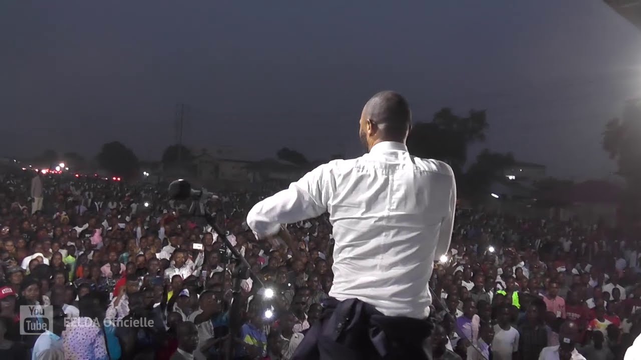 MIKE FLOR MULUMBA MET LE FEU AU TERRAIN TRIOMPHAL AVEC EELDA - Lingenda, Na ndimi (EELDA Officielle)