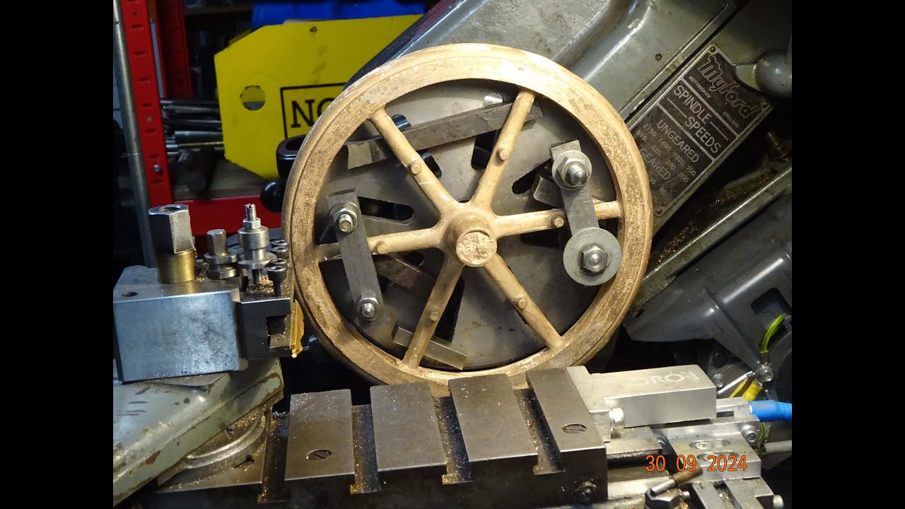 My attempt to machine a 4 column beam engine pt 1