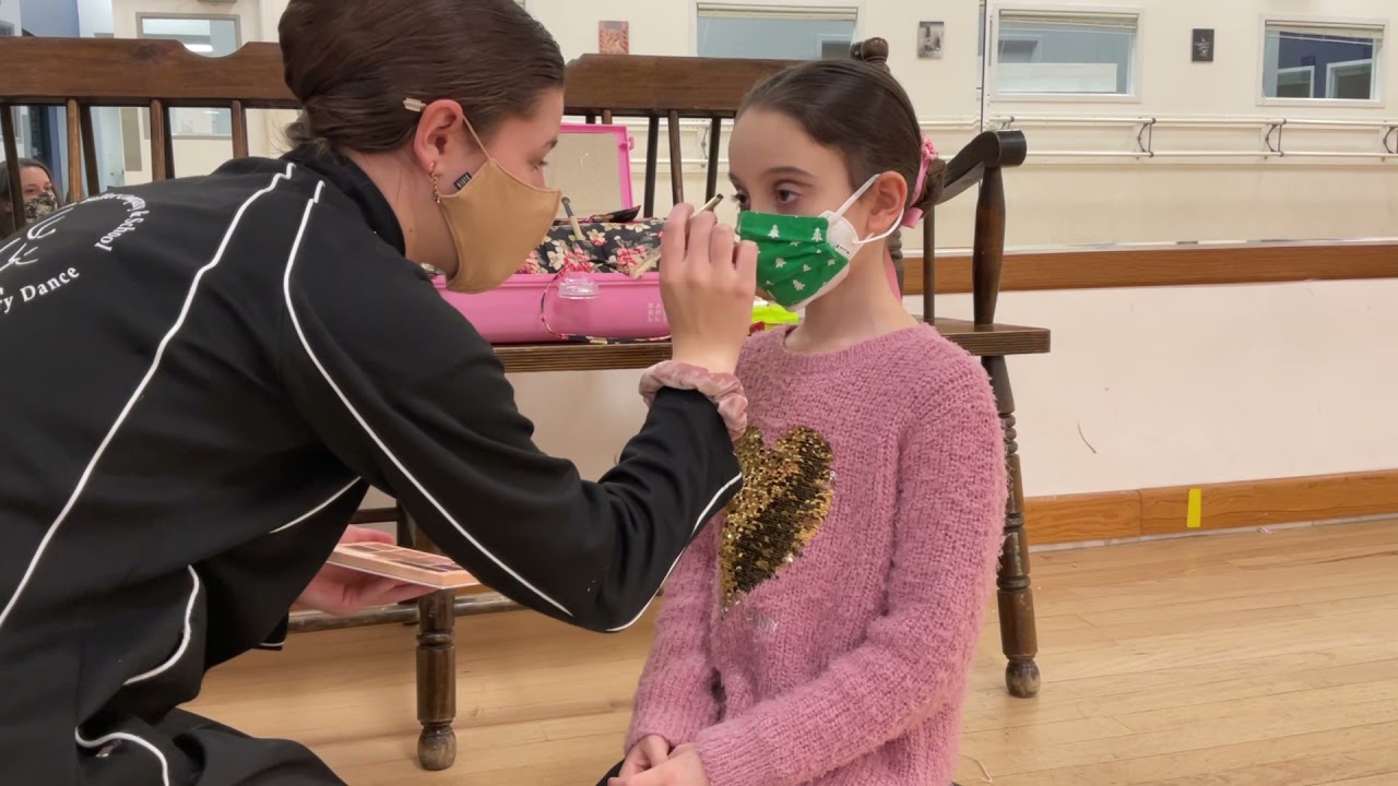 Beginning Ballet I-III Stage Makeup