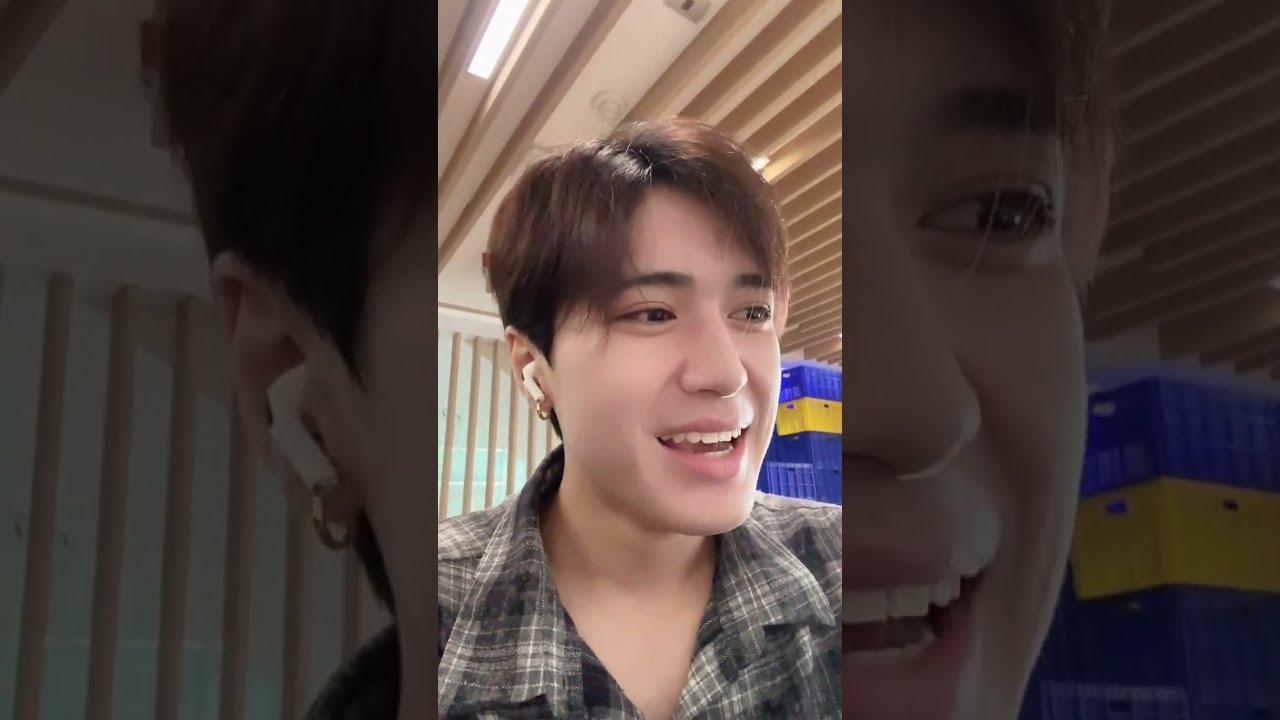 251009 teshoww_ Instagram Live