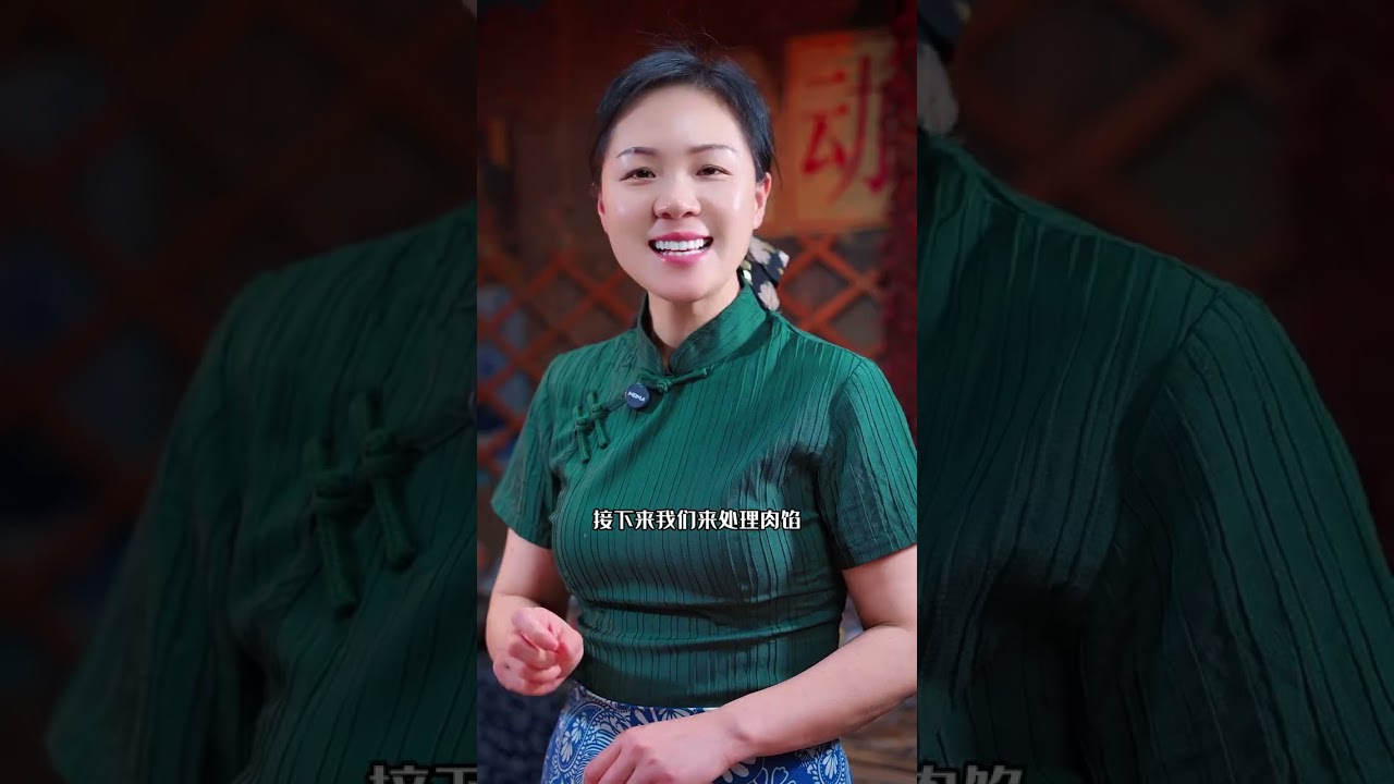 鲜肉包的做法 姐妹们，你做的包子是不是发黄，表面不光不白，而且没有弹性，今天我就分享一道鲜肉包的做法，不仅光亮发白而且还很有弹性，做法简单#鲜肉包#包子的做法#面食分享