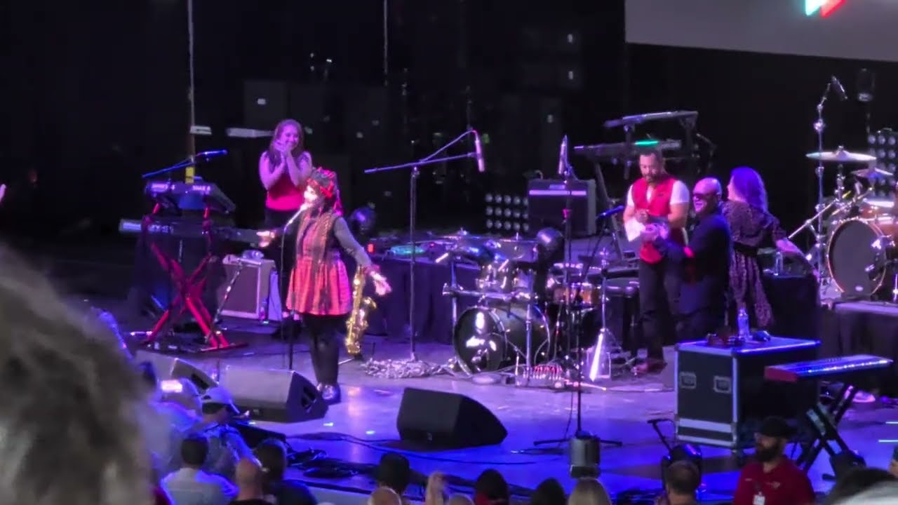 Lena Lovich - Home  @ Pine Knob Clarkston Mi 9/25/25