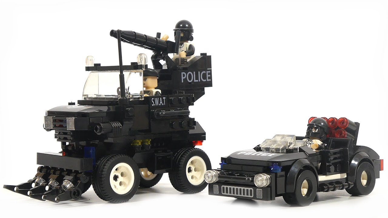 Ausini 23421, 23506 police SWAT cars