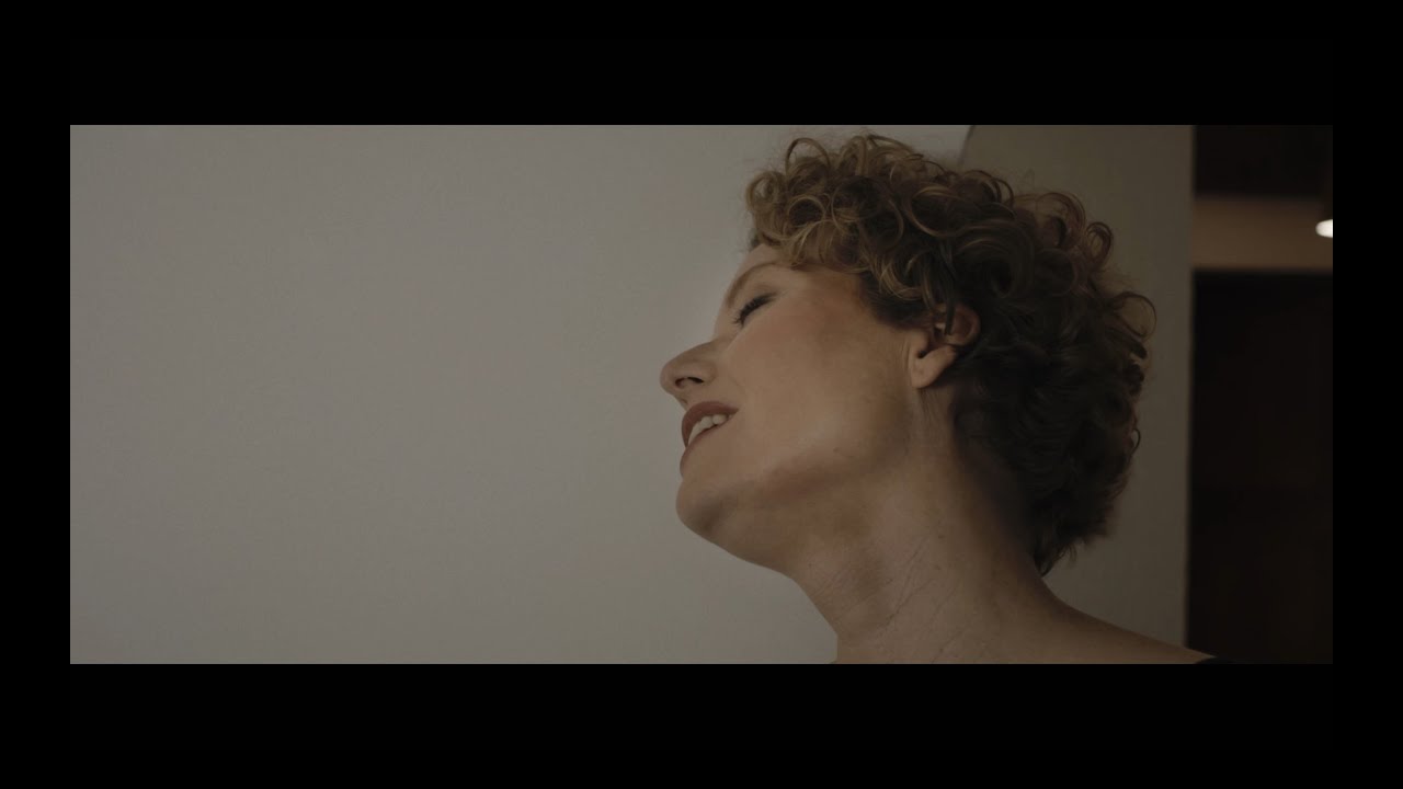 Lora Gabriel - A l'américaine