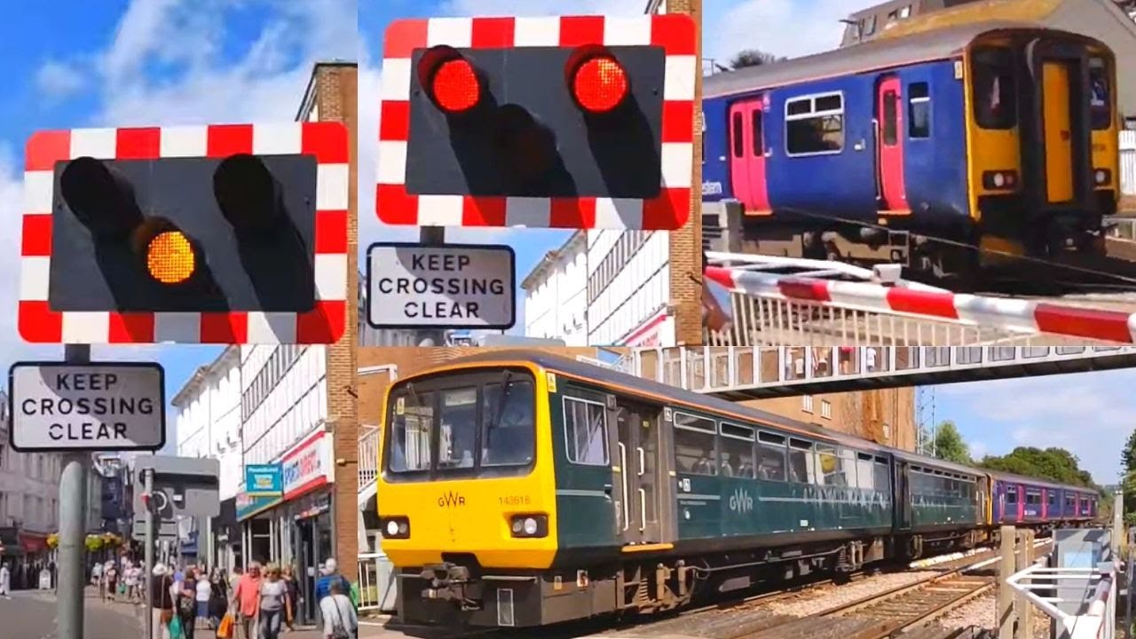 Paignton North Level Crossing, Devon