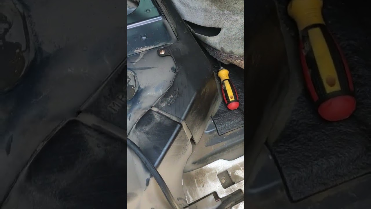 Как добраться до поплавка уровня бензина в баке на Mitsubishi Pajero/Montero 3-4.
