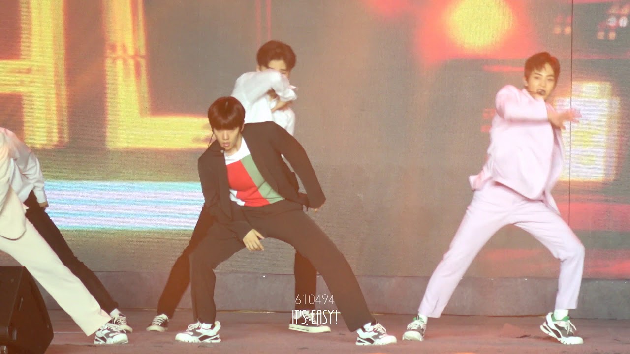 181124 Macau CBX 01 백현 Hey Mama