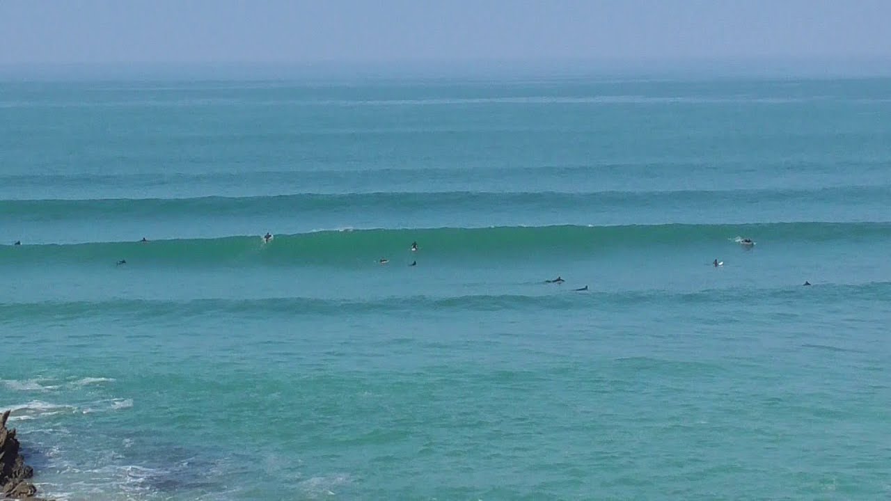Brilliant day, long lefts surfing South Fistral, Cornwall