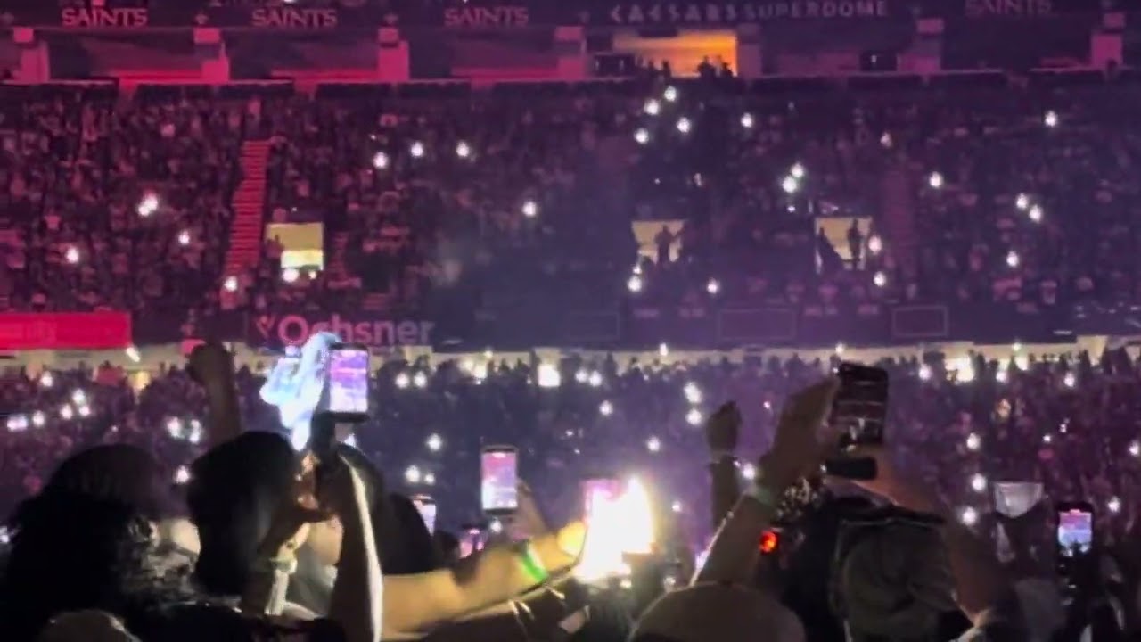 Chris Brown- New Orleans, LA (Part 9) BBXXT25