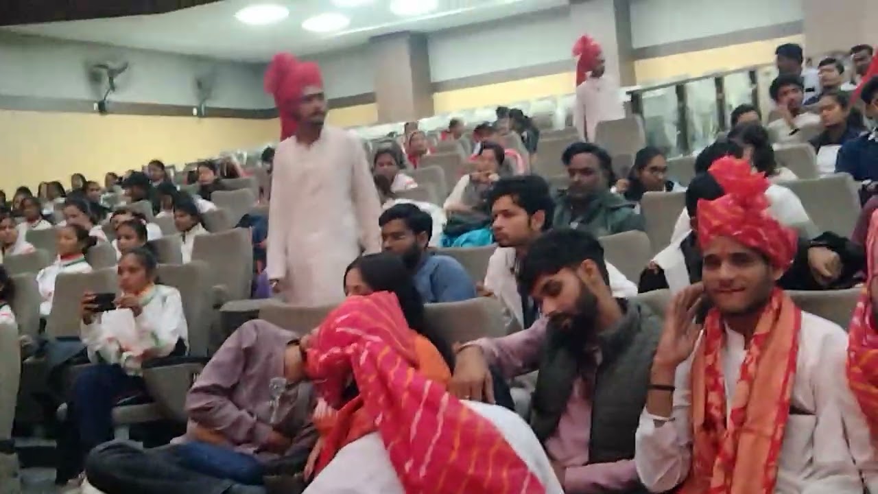 🔴रीवा संभाग से राज्य स्तरीय युवा उत्सव भोपाल रविन्द्र भवन में लोकगीत प्रस्तुति!! #viral #song #ma 
