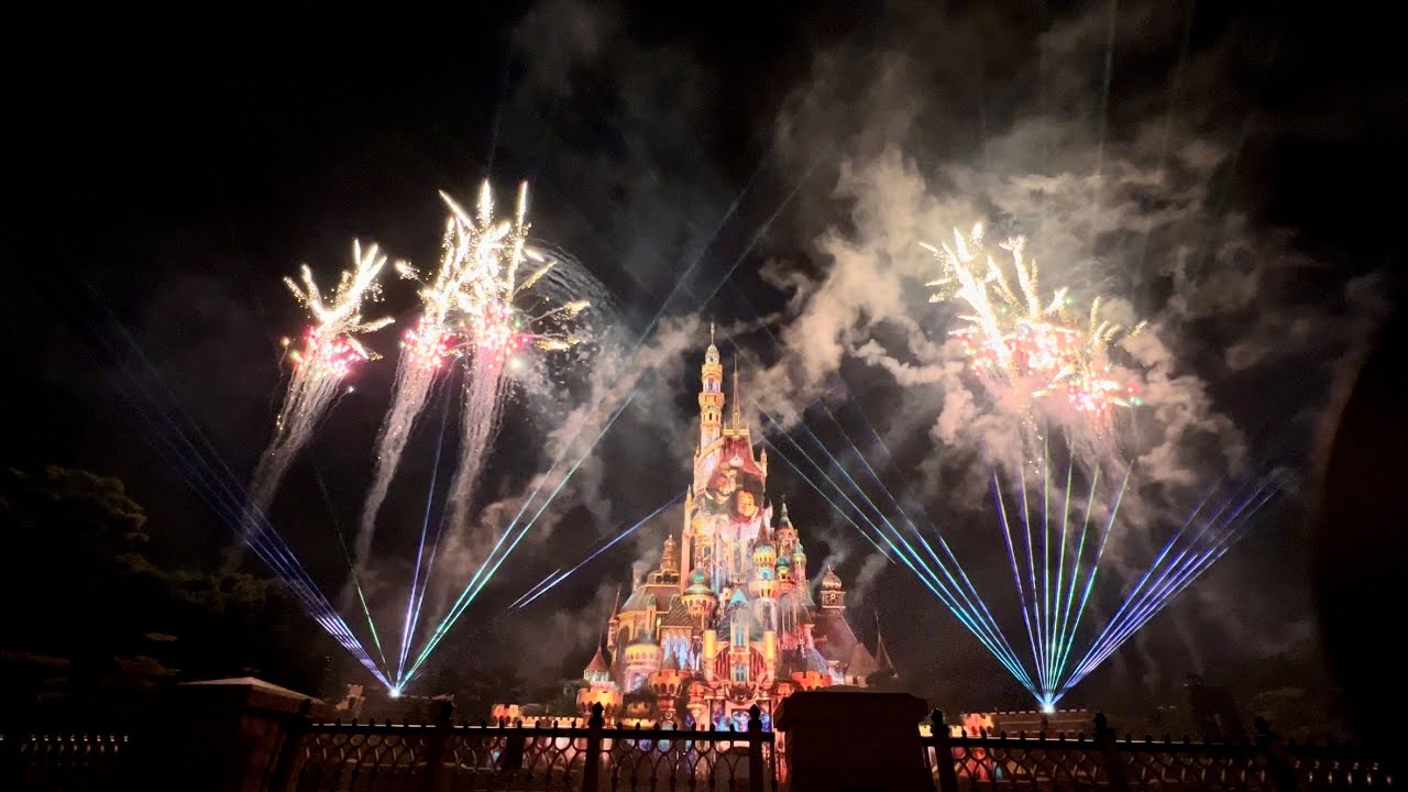 [4K] Hong Kong Disneyland “Momentous” - Nighttime Spectacular 2022 (Fireworks)