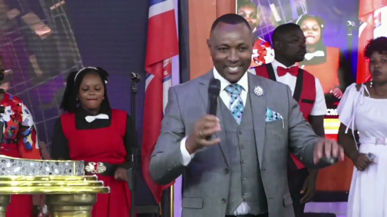 Bishop ben lleads jcm church with a powerful nonstop kigooco