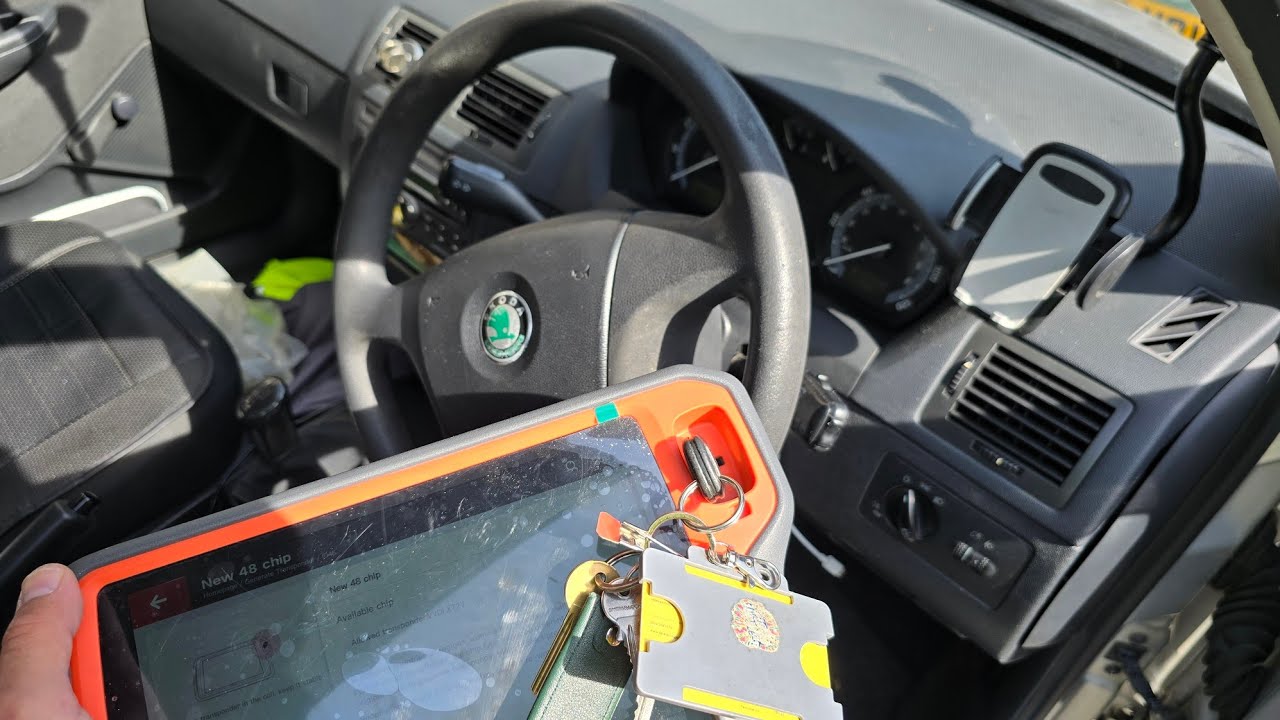 👉 Cum se clonează ori programează cheile de mașină cu chip / transponder de vw Audi Skoda Porsche.