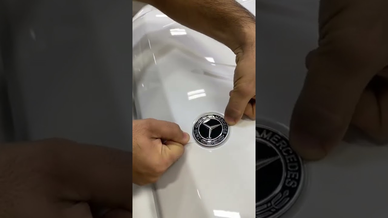 How to remove a G WAGON EMBLEM