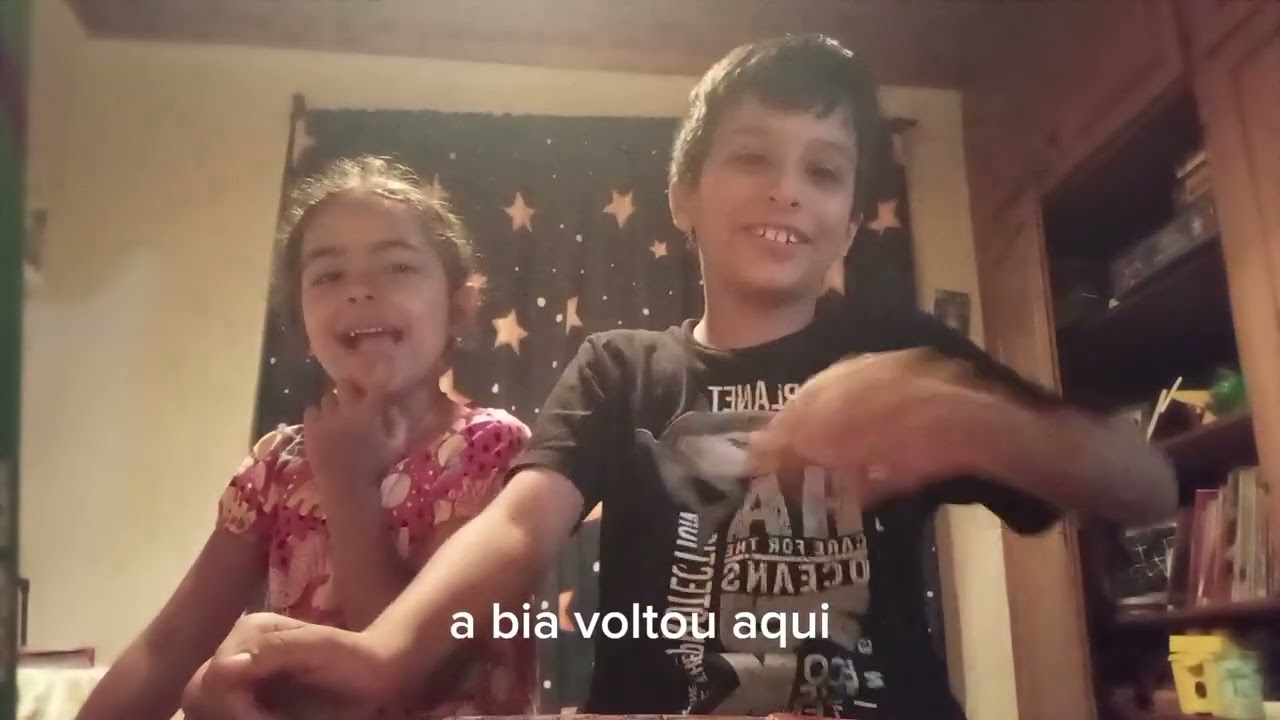 Mostrando meu álbum da copa de 2022@Biaetiabel
