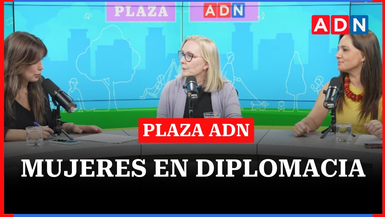 MUJERES EN DIPLOMACIA