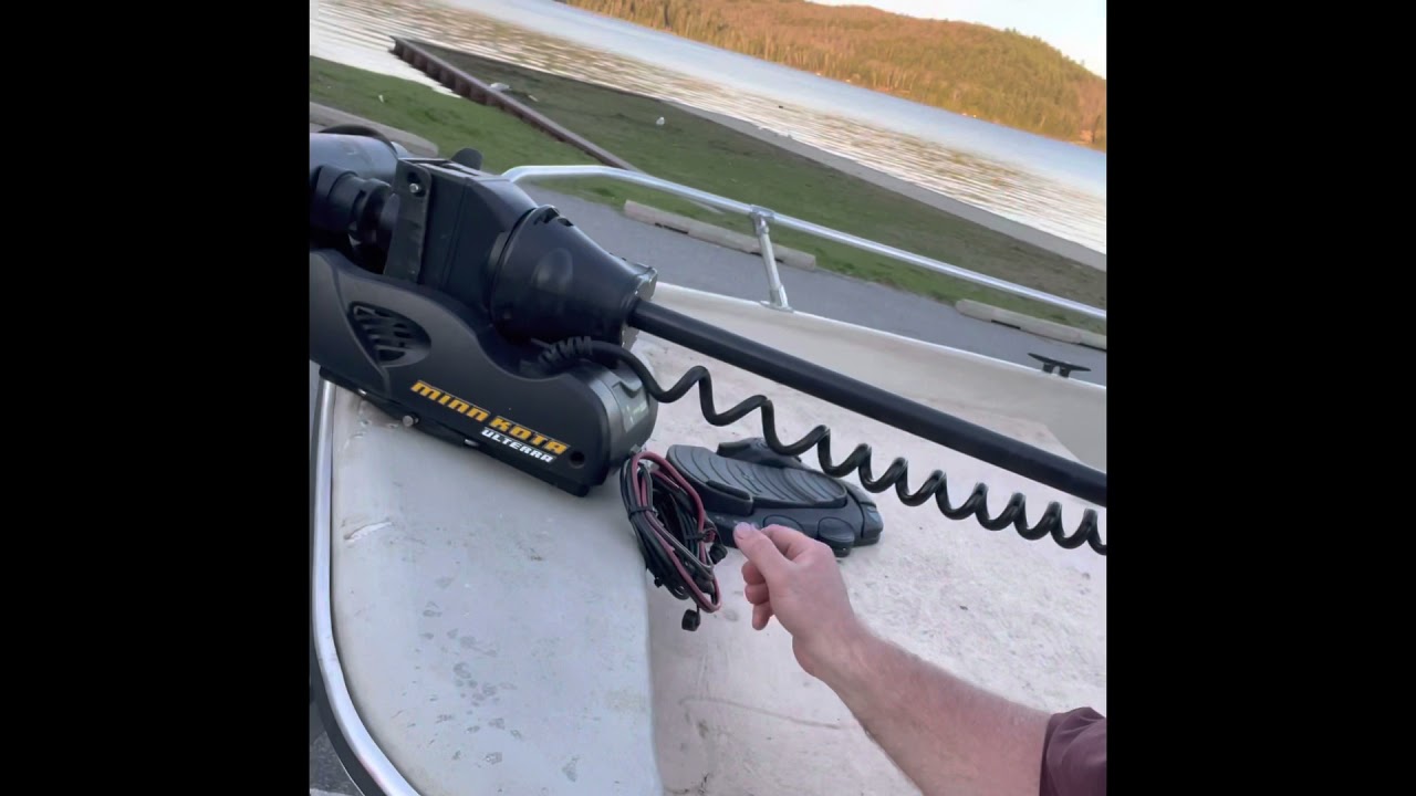 Launching my little fishing boat with the Minn Kota Ulterra with ipilot.