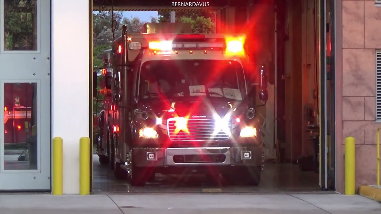 Sunrise Fire Rescue Rescue 48 Responding with Lights and Sirens
