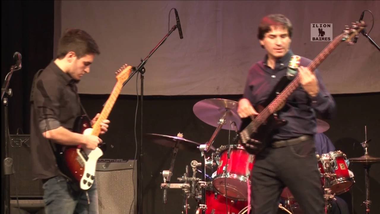 Ilion Baires - Espectro en Gotas - En vivo