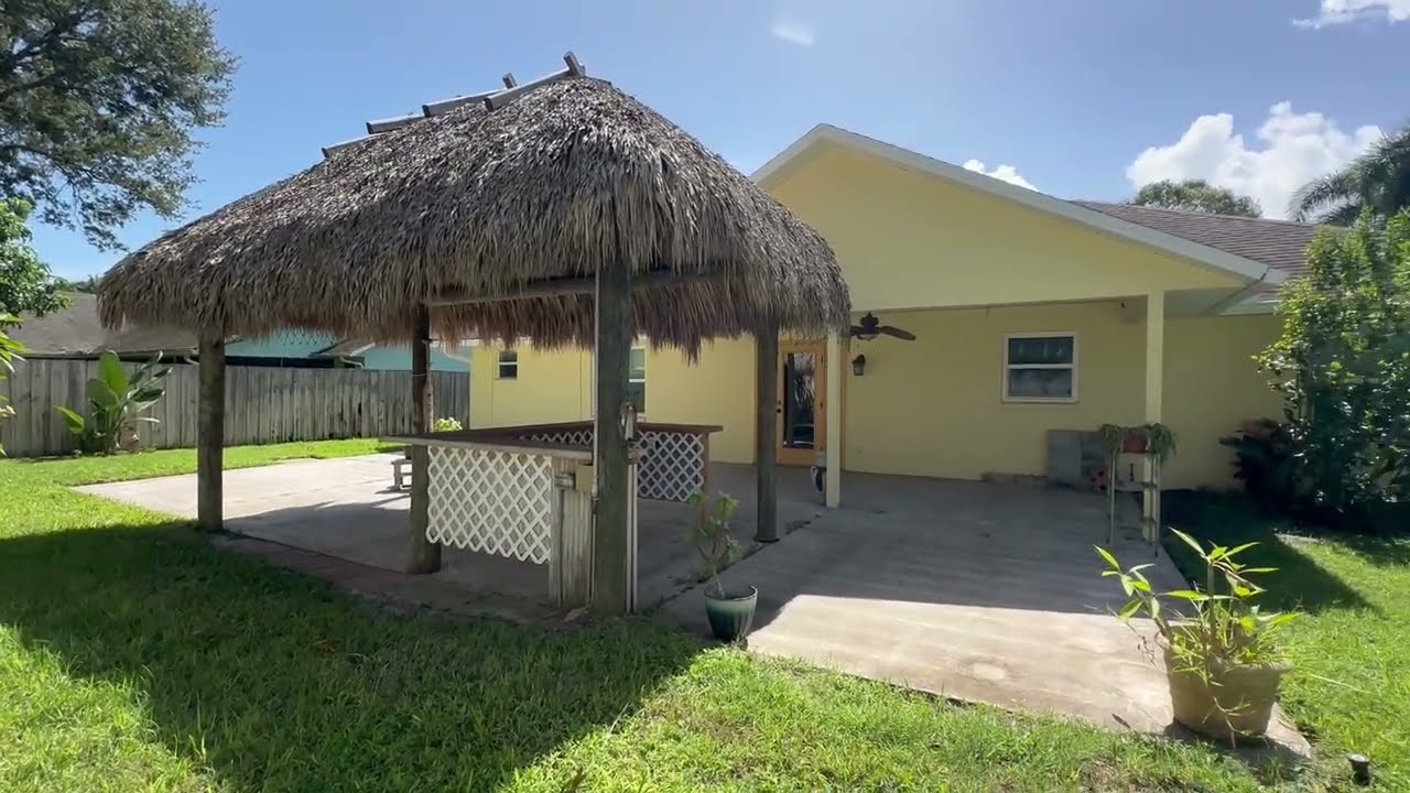 ✨ Motivated Seller Alert in Melbourne, FL! ✨
