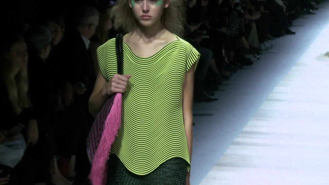 Issey Miyake Spring Summer 2016 | Paris Fashion show | C Fashion