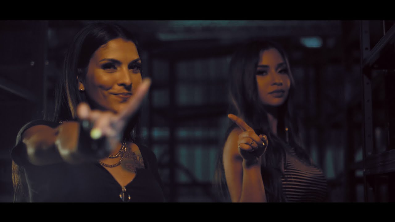 Estefania Flores & Kate - 