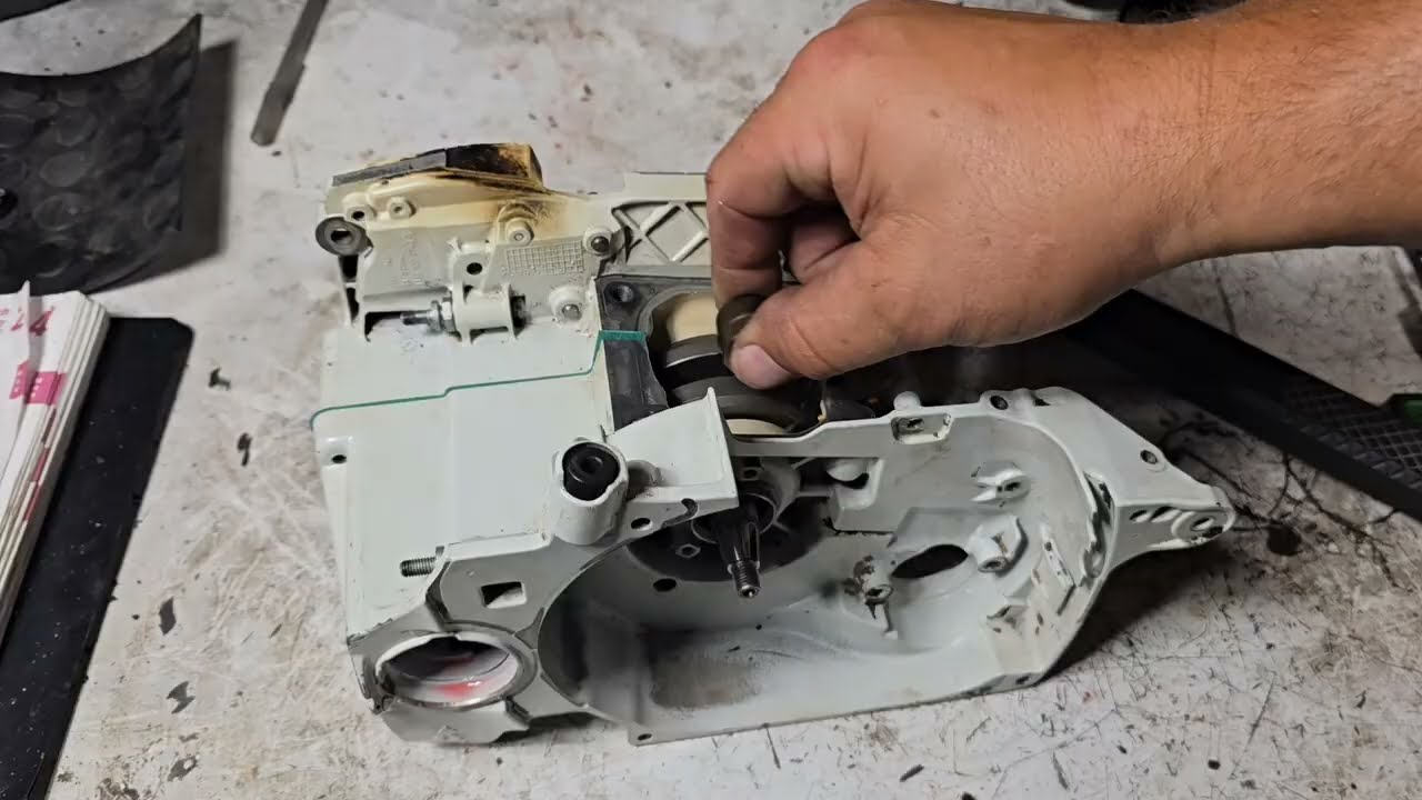 STIHL MS441 BOTTOM END BUILD. 